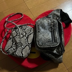 カバン　バッグ各々500円！幾つでもOKの画像