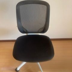 オフィスチェアー オカムラ　シルフィ 引取りのみ