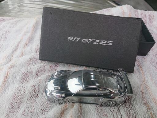 ポルシェ  911   GT2RSメタルカー