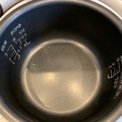 炊飯器の画像