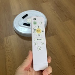 ニトリ　LEDシーリングライト　リモコン付きの画像