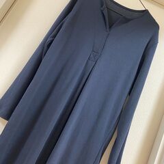 【新品】ニットロングワンピース　　紺の画像