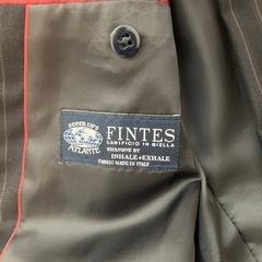FINTES社製　セットアップスーツの画像