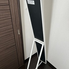 全身鏡の画像