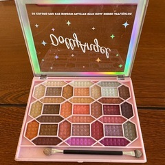 DollyAngel 33色アイシャドウパレットの画像