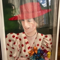 デコアート作品ダイアナ妃の画像