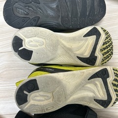 瞬足スニーカー二足セット19.0の画像