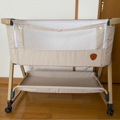 HZDMJ ベビーベッド（ほぼ未使用）