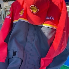 値下させて頂きました。出光GSのツナギ　帽子セット未使用品の画像