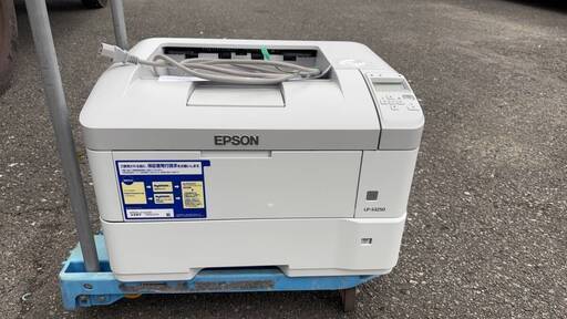 中古レーザーA3対応プリンタ / EPSON LP-S3250 / トナー付き