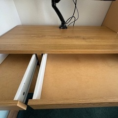 デスク PCデスク IKEA MICKE ミッケの画像