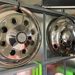 トラック用品の画像