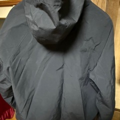 ユニクロ　ウィンドプルーフスタンドブルゾンの画像