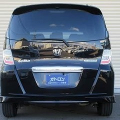 【48回払いが新登場♪今までより更にお買い求め頂き易く！】今回はホンダ フリードスパイク　ハイブリッド 　ジャストセレクションをご紹介！の画像