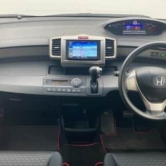 【48回払いが新登場♪今までより更にお買い求め頂き易く！】今回はホンダ フリードスパイク　ハイブリッド 　ジャストセレクションをご紹介！の画像
