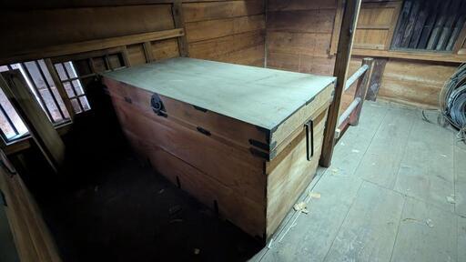 アンティーク収納家具 長持