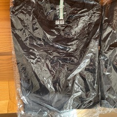 UNIQLO ユナイテッドＴ　２枚　黒　使用感あり　クリーニング済の画像