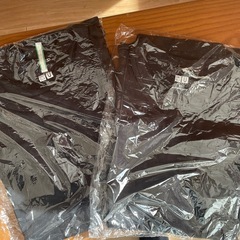 UNIQLO ユナイテッドＴ　２枚　黒　使用感あり　クリーニング済の画像