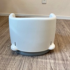 リッチェル　子供用椅子の画像