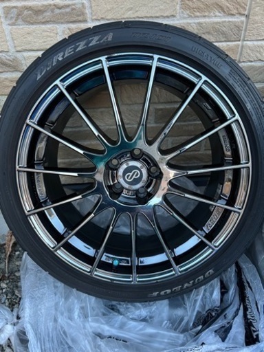 エンケイ　enkei RS05 18インチ