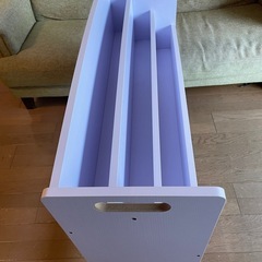 本棚付き収納ラックの画像