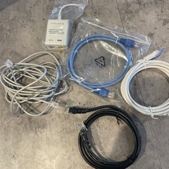 LANケーブル　モジュラージャック　電話線