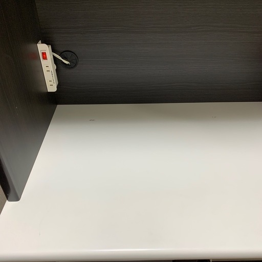 ニトリ　キッチンボード　ポスティア　食器棚