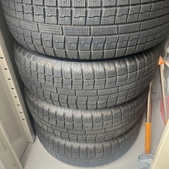 スタッドレスタイヤ　ホイール4本セットの画像