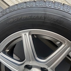 スタッドレスタイヤ　ホイール4本セットの画像