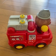 アンパンマン 消防車