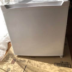 小型冷蔵庫
