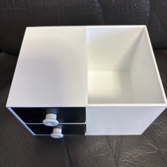 収納ボックスの画像
