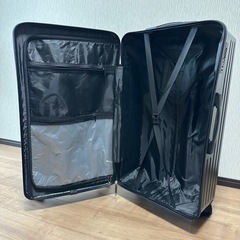 キャリーケースの画像