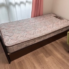 ★収納付きベッド