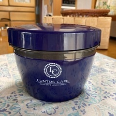 保温ランチボックスの画像