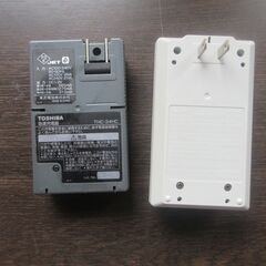 乾電池充電器　単３用　２機の画像