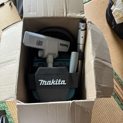 マキタ掃除機の画像