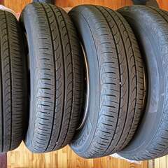 ヨコハマ　ノーマルタイヤ　ブルーアース　145/80R13　中古　ホイール付　4本￥4,000の画像