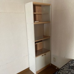 本棚、棚
