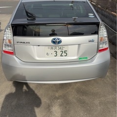 トヨタ　プリウス30の画像