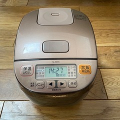 【取引中】象印　マイコン炊飯ジャー　2018年製