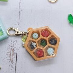 ♡チョコレートBOXキーホルダー♡キャラメルチョコ♡ヘキサゴン型
