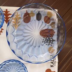 【値下げ！】超美品✨昭和レトロ♪ 青いガラスの盛皿＆小皿のセットの画像