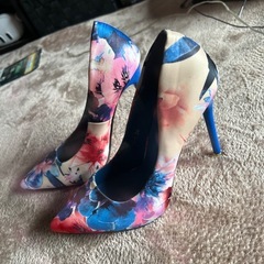 ヒール　AIKO シューズ　36サイズ の画像