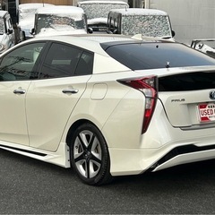 ⭐️信用回復ローン・通りやすいローン⭐️福岡 フルエアロ プリウス50 Sツーリングセレクションの画像