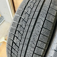 225/50/18冬VRX ２本セットの画像
