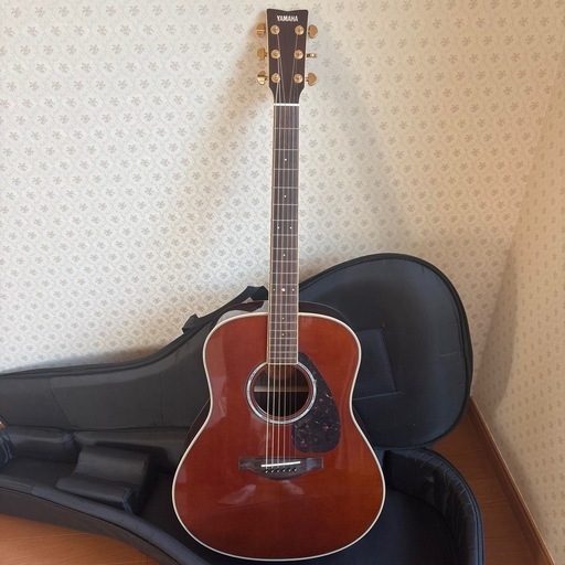 YAMAHA LL6DT ARE アコースティックギター　専用セミハードケース付 YAMAHA LL6 ARE アコースティックギター セミハードケース付き