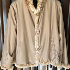 リバーシブルハーフコートの画像
