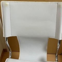 作業用椅子の画像