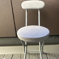パイプ椅子